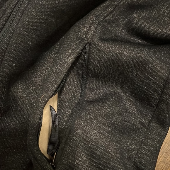 The North Face women’s canyon lands full zip with hood - Picture 4 of 4